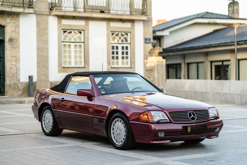 1990 Mercedes Benz 300SL24